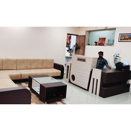 Hotel Pragati, Chanderi, Mp Экстерьер фото