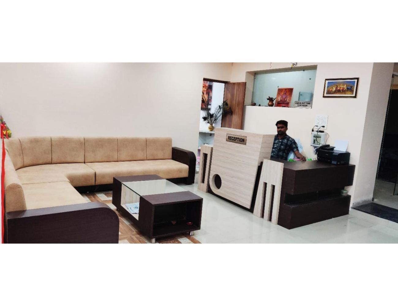 Hotel Pragati, Chanderi, Mp Экстерьер фото